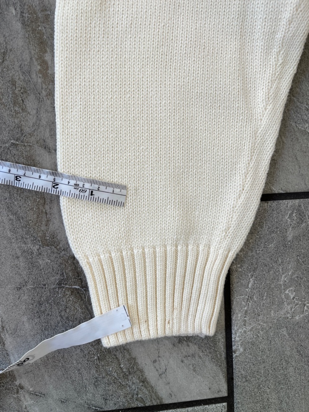 🤍 Izod 100% Cotton Sweater Cream Size Medium Preppy - Picture 8 of 8